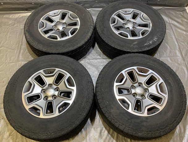 2013-2017 Jeep Wrangler JK Rubicon 17" OEM Wheels Rims w/ Tires / Set of 4 / JK007