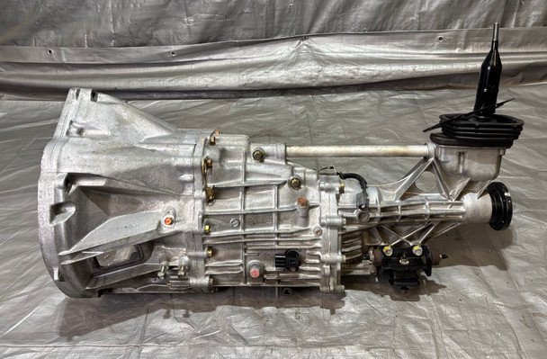 2000-2003 Honda S2000 AP1 6 Speed Manual Transmission / 144K HS009