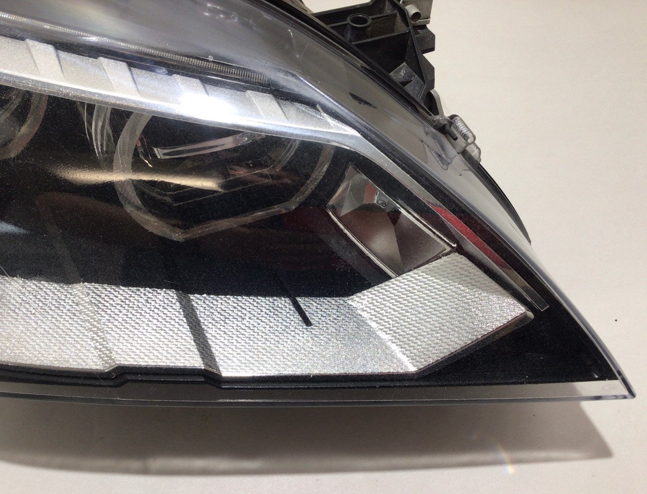 2012-2014 F06 F12 F13 BMW M6 Passenger Side Adaptive LED Headlight / OEM / M6202 - Image 2