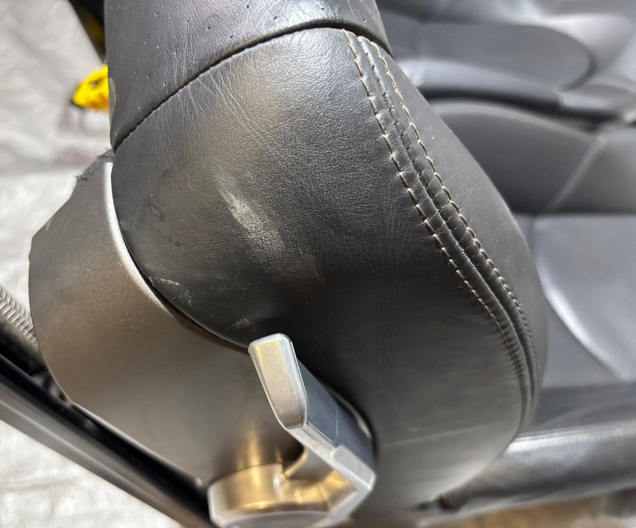 2005-2012 Porsche 997 911 / 987 Boxster / Cayman Black Leather Hard Back Sport Seats / Pair / 2 Way Power / P7009 - Image 19
